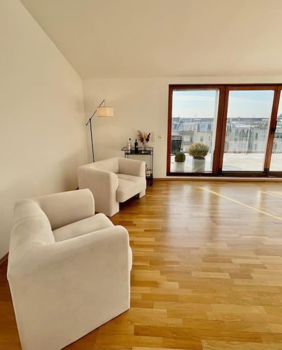Penthouse Am Waldplatz Apartment